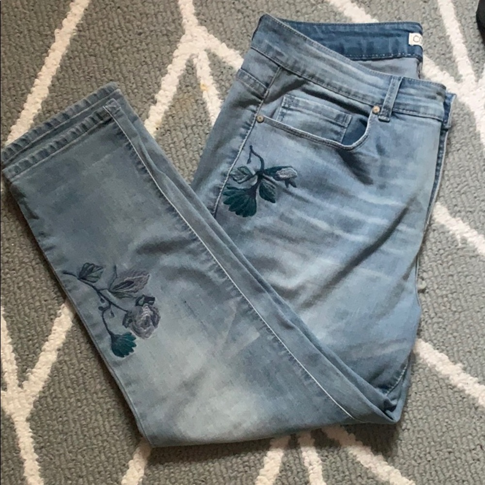 Embroidered skinny cropped jeans